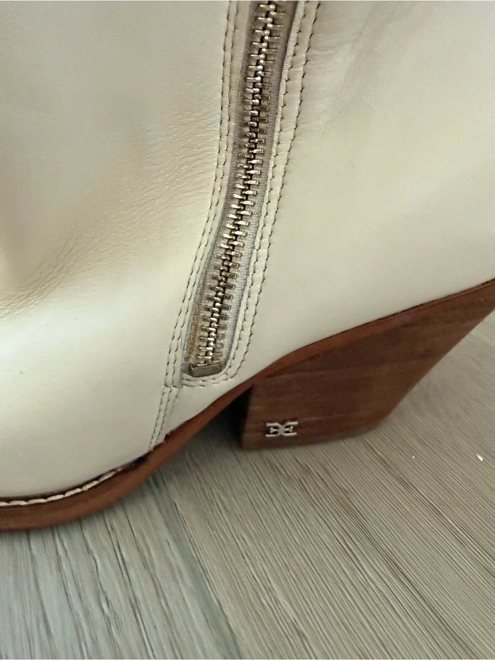Sam Edelman Cream Leather Pointed Ankle Booties with Side Zip
